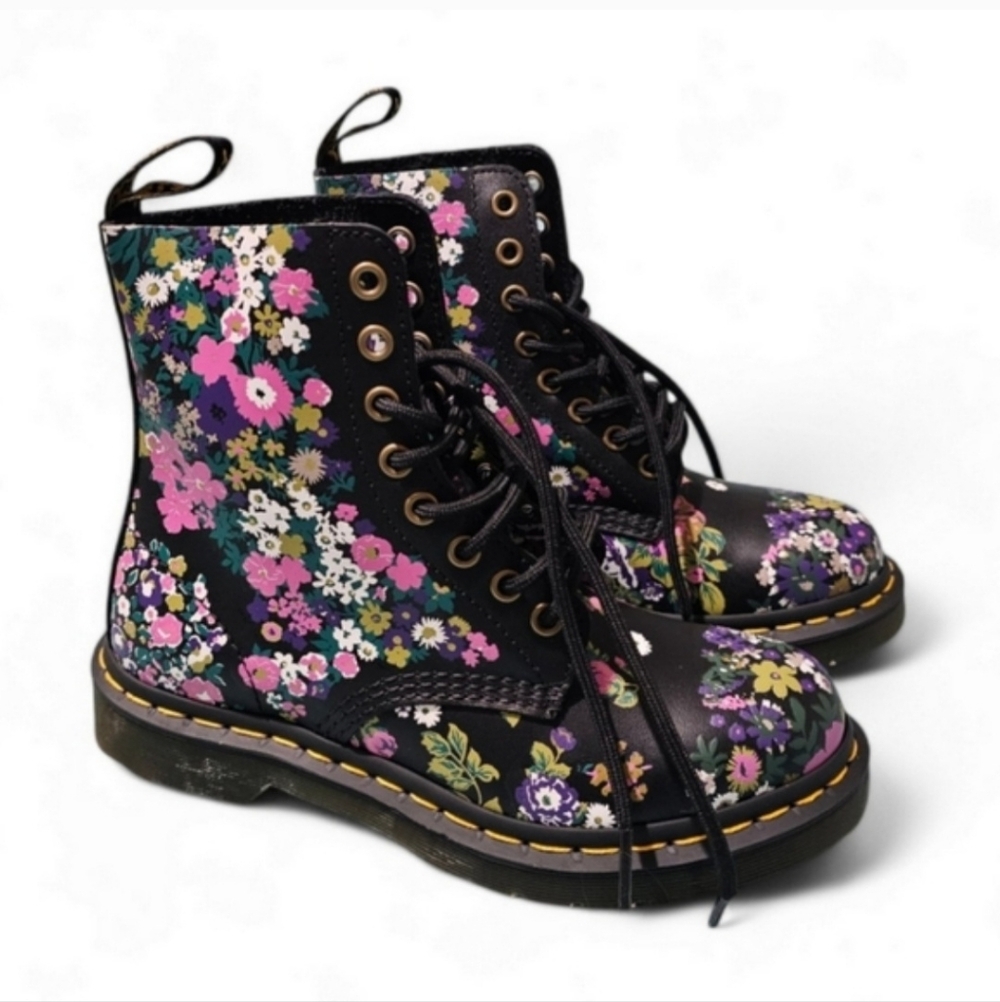 Dr. Martens Pascal Vintage Floral Backhand Boots Womens Size 6 - Picture 7 of 7